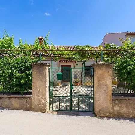 Holiday Orieta Holiday home