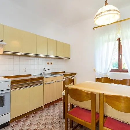 Ferienhaus Holiday Orieta